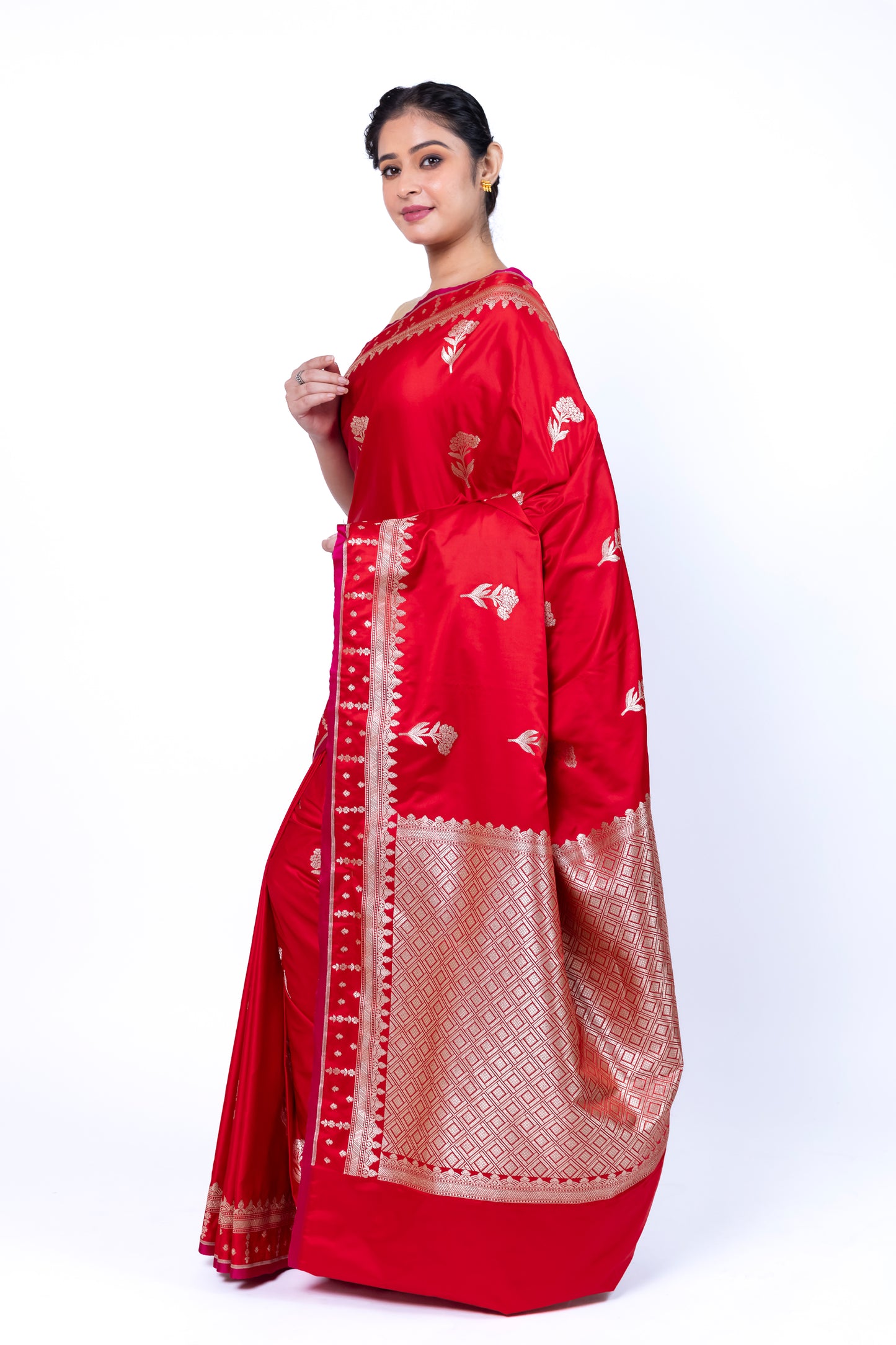 Red Banarasi Mashru Silk Saree