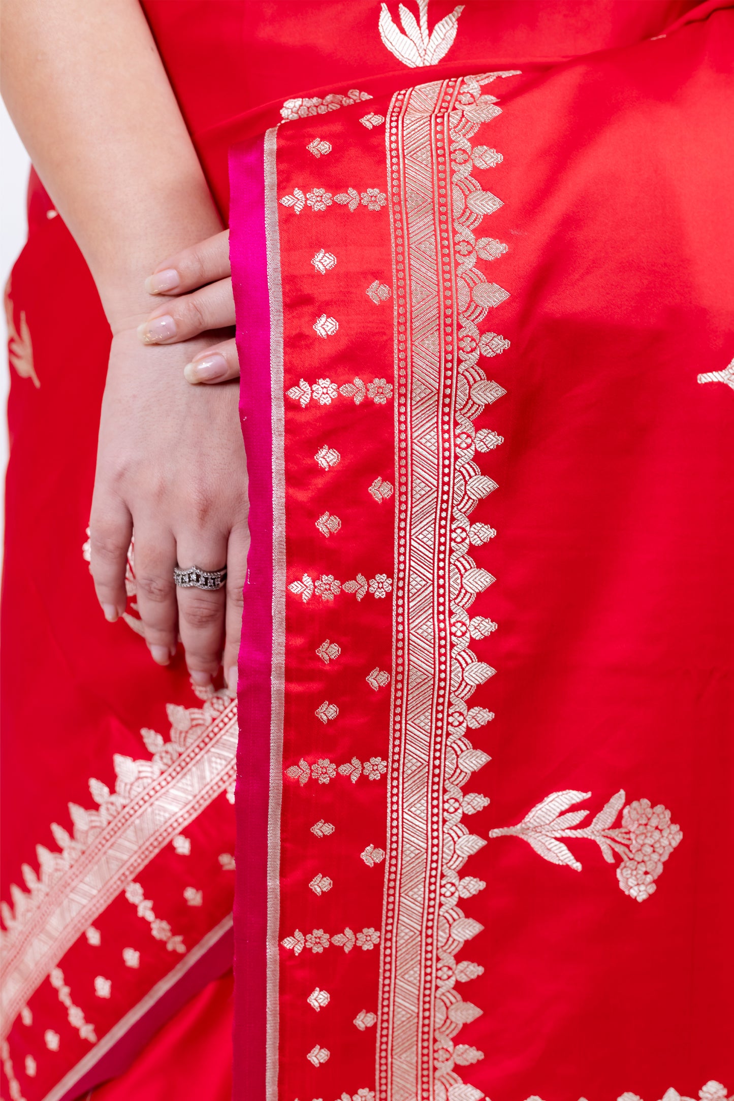 Red Banarasi Mashru Silk Saree